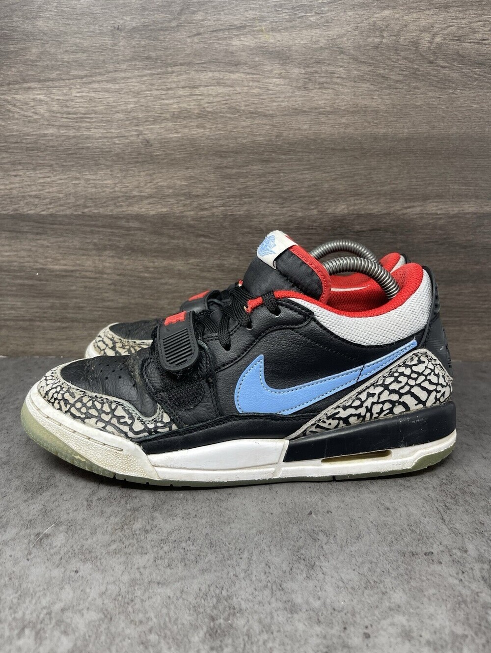 Air Jordan Legacy 312 Low Black Cement Size 7Y Kids Elephant Print CD9054-004